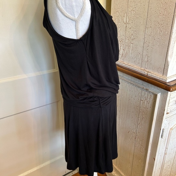 VENUS Black Cowl Neck Sleeveless Midi Dress - Picture 4 of 14